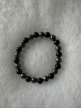 Black Hematite and Onyx Beaded Stretch Bracelet